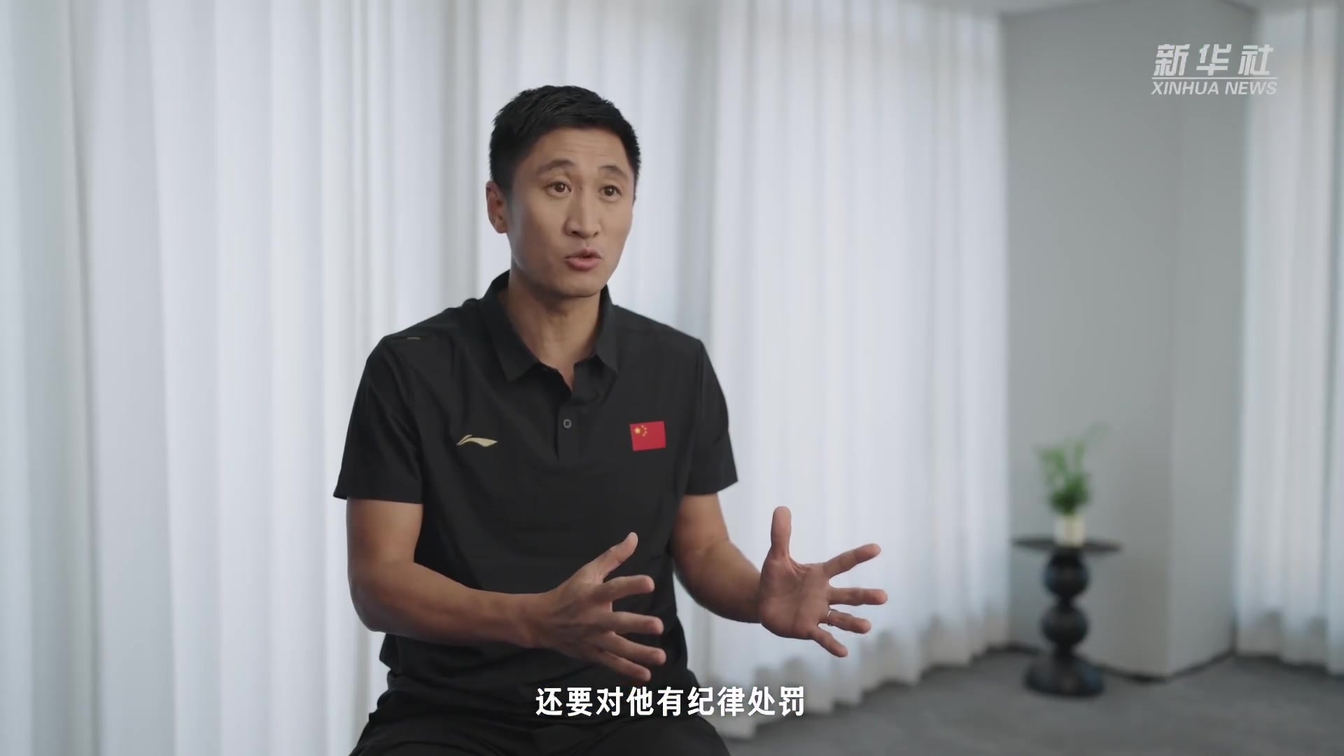 马宁谈网暴:转1分钱骂一段话,压力与保家卫国相比算不了什么 马宁谈网暴:转1分钱骂一段话,压力与保家卫国相比算不了什么