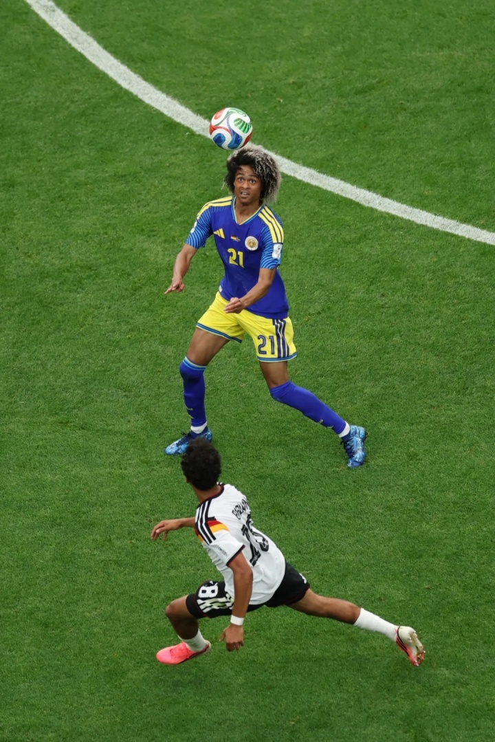 16万岛国库拉索世界杯唯一本土球员是八分之一华裔,归化中国因资料不足失败 16万岛国库拉索世界杯唯一本土球员是八分之一华裔,归化中国因资料不足失败